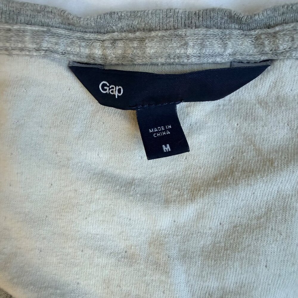 Gap Heather Gray Crewneck Long Sleeve Sweater Size M - Picture 4 of 9